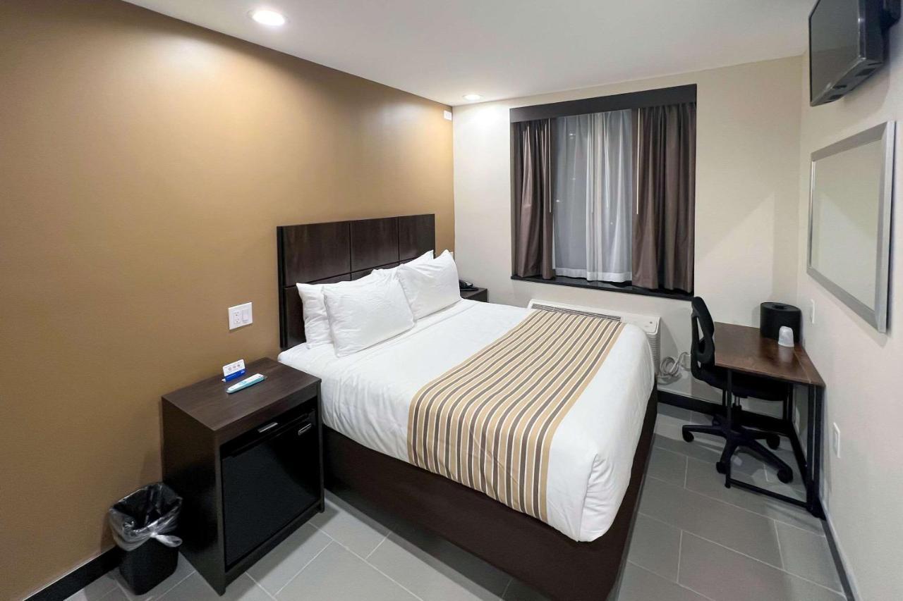 Hotel Rodeway Brooklyn Nova York